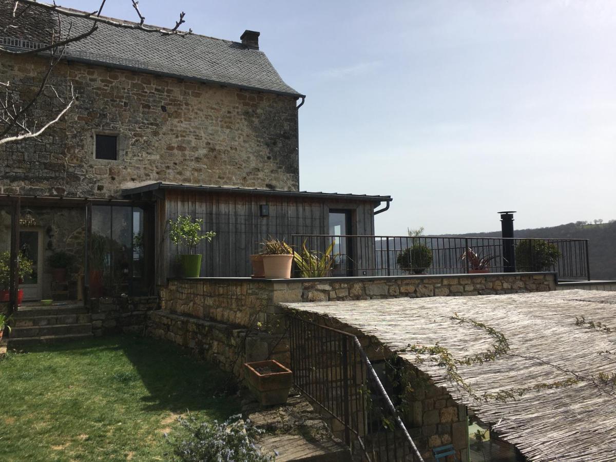 Gite Libertalia Salles-la-Source Exteriér fotografie