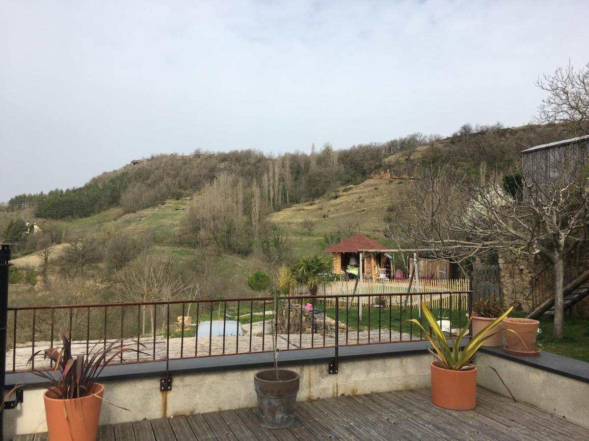 Gite Libertalia Salles-la-Source Exteriér fotografie