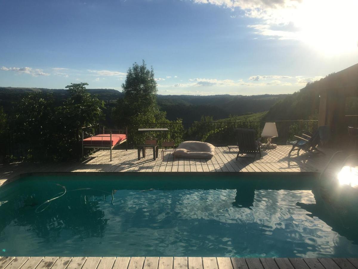 Gite Libertalia Salles-la-Source Exteriér fotografie